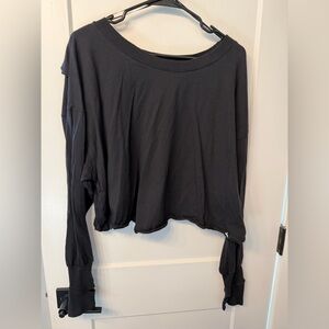 JoyLab Black Long Sleeve Crop Too